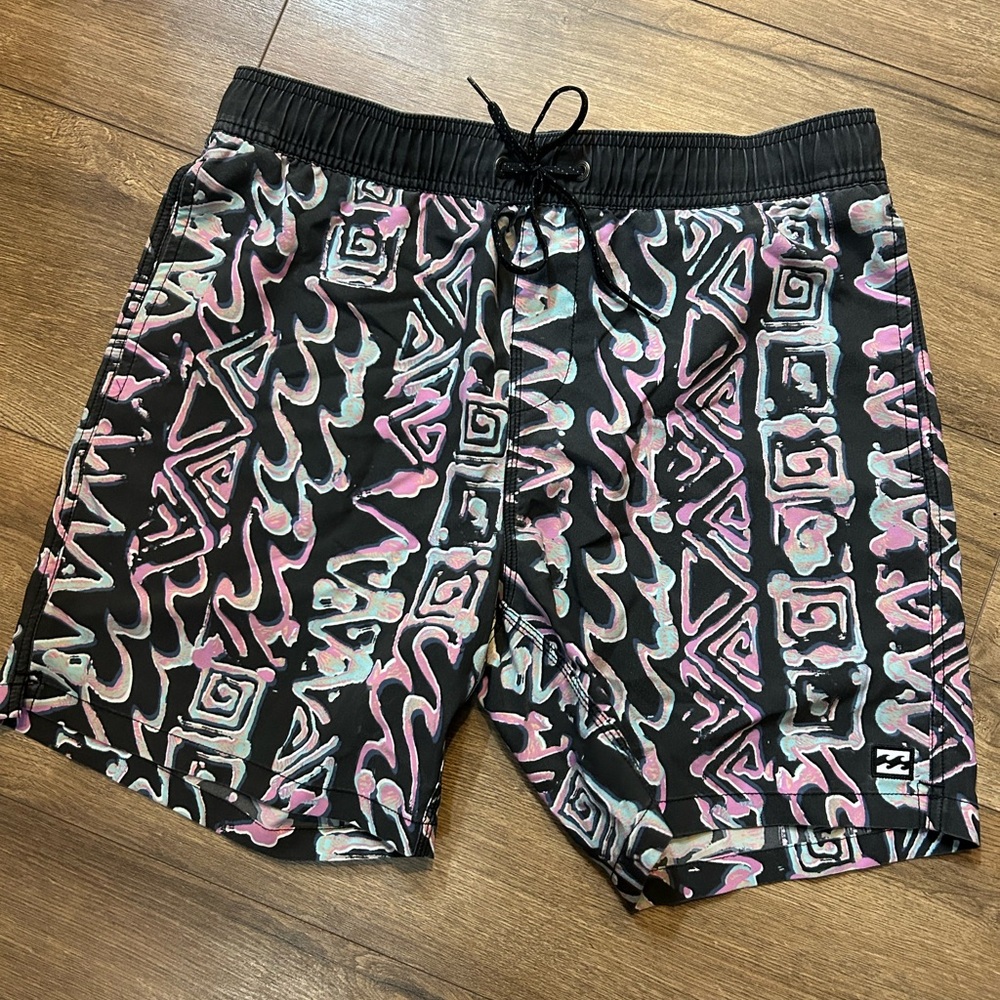 Billabong men’s shorts